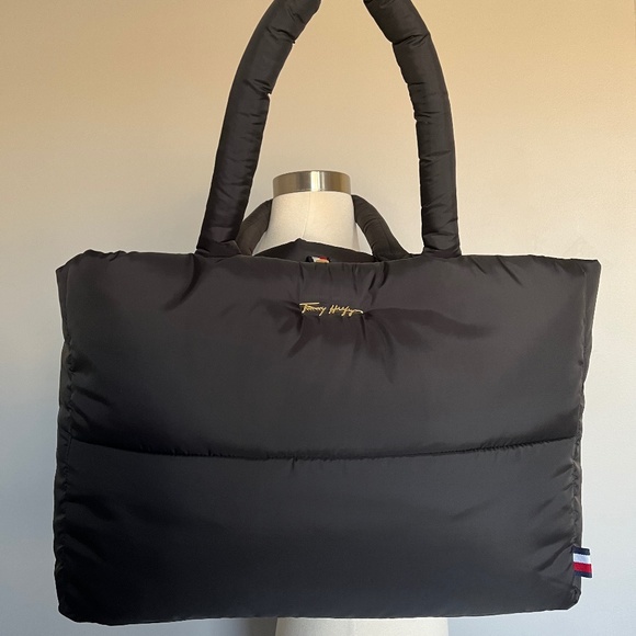 Tommy Hilfiger Large Puffy Quilted Tote Ames Logo Travel Black Shoulder Bag‎ - Picture 1 of 5
